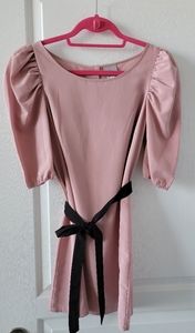 H&M PINK BLOUSE PUFFY SLEEVES SIZE 6